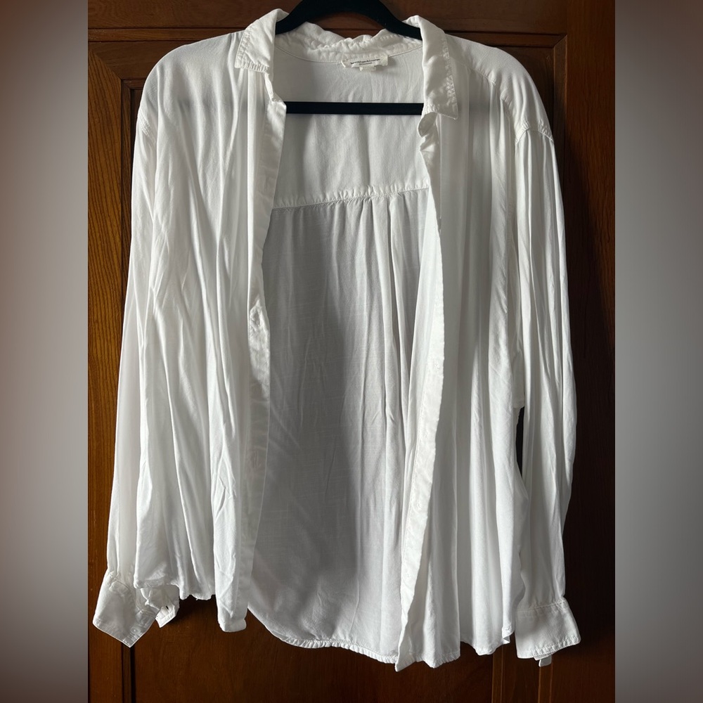 BeachLunchLounge long sleeve button up